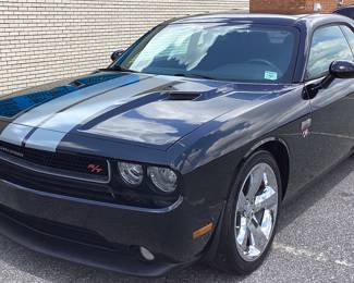 2014 Dodge CHALLENGER R/T VIN: 2c3cdybt1eh115673 Miles: 125,152 Engine: 5.7 LITER Color: BLACK 2014 DODGE RT CHALLENGER HEMI 5.7 LITER V8 COUPE, 6 SPEED MANUAL, 20in RIMS, CAR IS IN GOOD RUNNING CONDITION, A/C COLD, TIRES GOOD CONDITION, LEATHER INTERIOR, REAR SPOILER, RACING STRIPES, LEFT & RIGHT HOOD SCOOPS