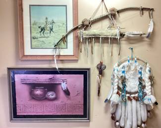 (5PCS) NATIVE AMERICAN WESTERN LOT BEADED BOW HAND BEADED NATIVE AMERICAN BOW W/QUIVER, TOMAHAWK, DREAM CATCHER, RUSSELL "1904" CATTLE DRIVE & FRANCO WINDOW TO THE PAST