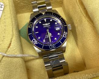 INVICTA MENS AUTOMATIC PRO DIVER WATCH w CASE, MINT