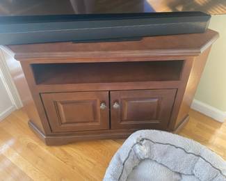 mid century wood corner TV stand $100
