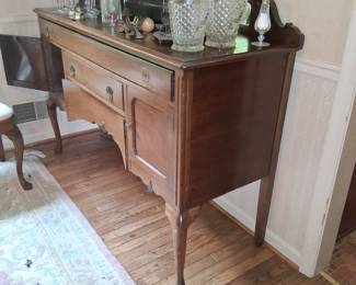 Art Nouveau sideboard buffet to match Queen Anne Table