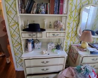 white bedroom set girl's room