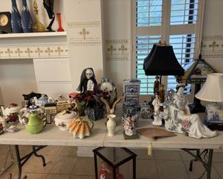 Tea pots, lamps figurines