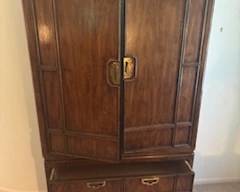 Dresser part of bedroom set