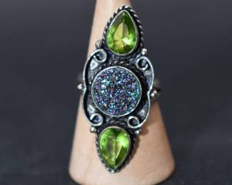 titanium peridot ring-size 6
