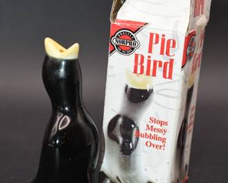 NorPro pie bird with original box