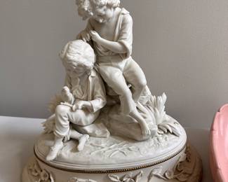 Parian group signed Ward