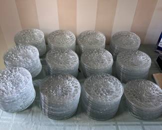 Hor D ‘Oeuvres plates approx 200