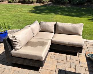 Outdoor sectional