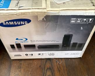 New blue ray dvd theater system 