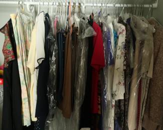 women's  clothes-  Med- large