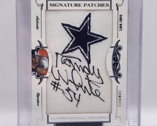 2008 RANDY WHITE NATIONAL TREASURES PATCH
AUTOGRAPHED CARD. #6/26 . WITH COWBOYS LOGO! RARE CARD