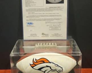 ONE OF A KIND. 2015 BRONCOS SUPERBOWL CHAMPS TEAM SIGNED FOOTBALL! OVER 50 SIGNATURES. INCLUDING PEYTON MANNING IN HIS LAST GAME! SEVERAL HUGE NAMES. COMES WITH FULL LETTER OF AUTHENTICITY.