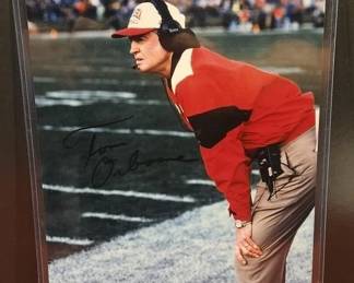 TOM OSBORNE SIGNED 8X10 PHOTO