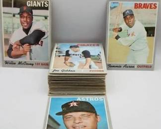 LARGE LOT OF 1970 TOPPS BASEBALL CARDS WITH STARS