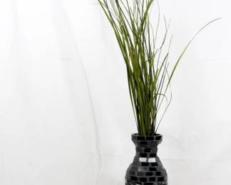 267x - Decorative Vase w/ Grass 34"
