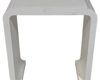 1517 - Wildwood Notched Waterfall Console 34" x 32" x 15"