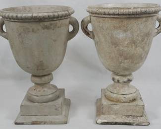 296x - Pr Wooden Urns 11"