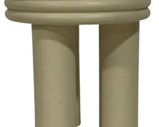 1534 - Wildwood Small Round Stool - 18" x 16"