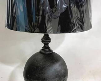 3422 - Black Lamp - 33" You are buying a used as-is electric/electronic item. We do not guarantee all components are present and if it is not expressly stated, it is untested.