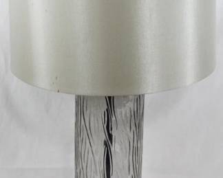 777 - Decorative Table Lamp 30" You are buying an as-is electric/electronic item. We do not guarantee all components are present, and if it is not expressly stated, it is untested