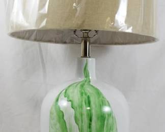 99x - Wildwood Longwood Leaf Green Lamp 29" You are buying a used as-is electric/electronic item. We do not guarantee all components are present, and if it is not expressly stated, it is untested.