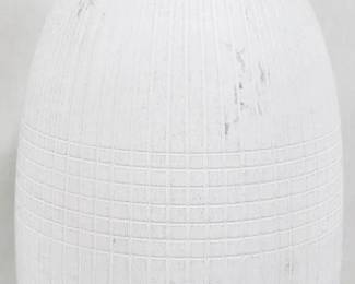 959 - Decorative Vase 18"