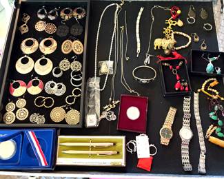 Fine and costume jewelry 