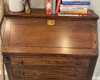 Something For All In Rio Rancho Fri + Sat, 10 - 3 Daily. Do not miss this sale!