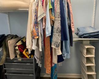MORE WOMENS CLOTHING