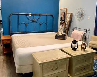KING SIZE MATTRESS, KING SIZE METAL HEADBOARD, ETHAN ALLEN NIGHT STANDS