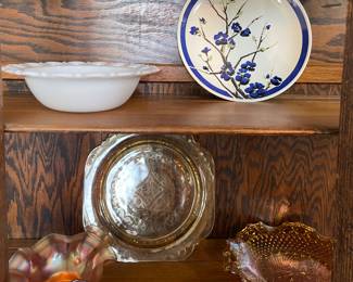 DEPRESSION & CARNIVAL GLASS