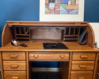 VINTAGE ROLL TOP DESK