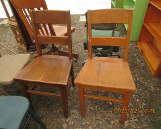wood school chairs