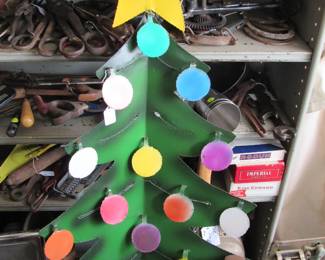 metal yard tree
