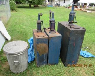 empty oil dispensers