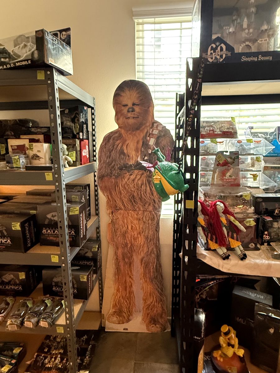 Chewy hopes to see you and remember CASH ONLY. 
