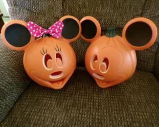 Minnie and Mickey Disney Jack-O-Lantern
