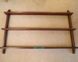 Original Shelf for Knowles Wizard of Oz Collector Plates