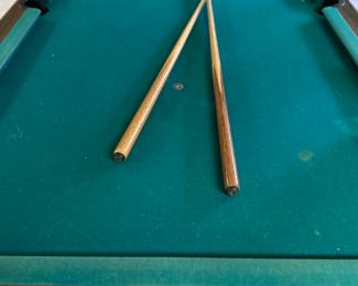 Pool table