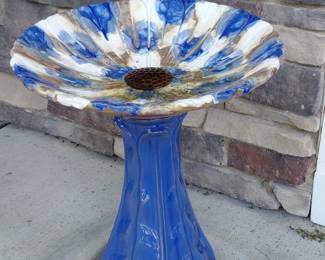 Stunning ceramic Bird Bath