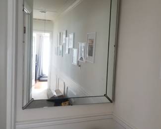 Wall mirror