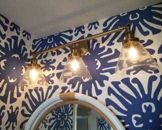 Vanity light