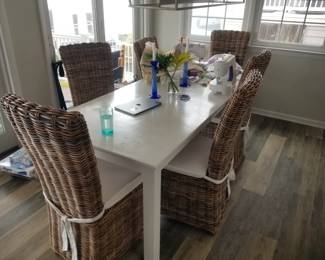Dining table seats 6