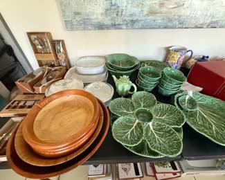 GREEN CABBAGE DISHES-SOLD