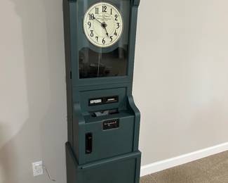 Antique Hallock Clock Co. time clock