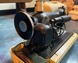 Vintage Singer Sewing Machine 