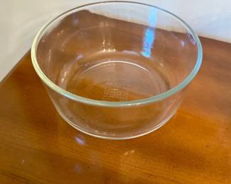 pyrex clear mixing bowl 