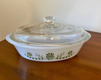 Glasbake casserole dish 