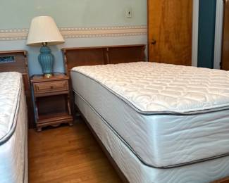 twin maple bed frames 